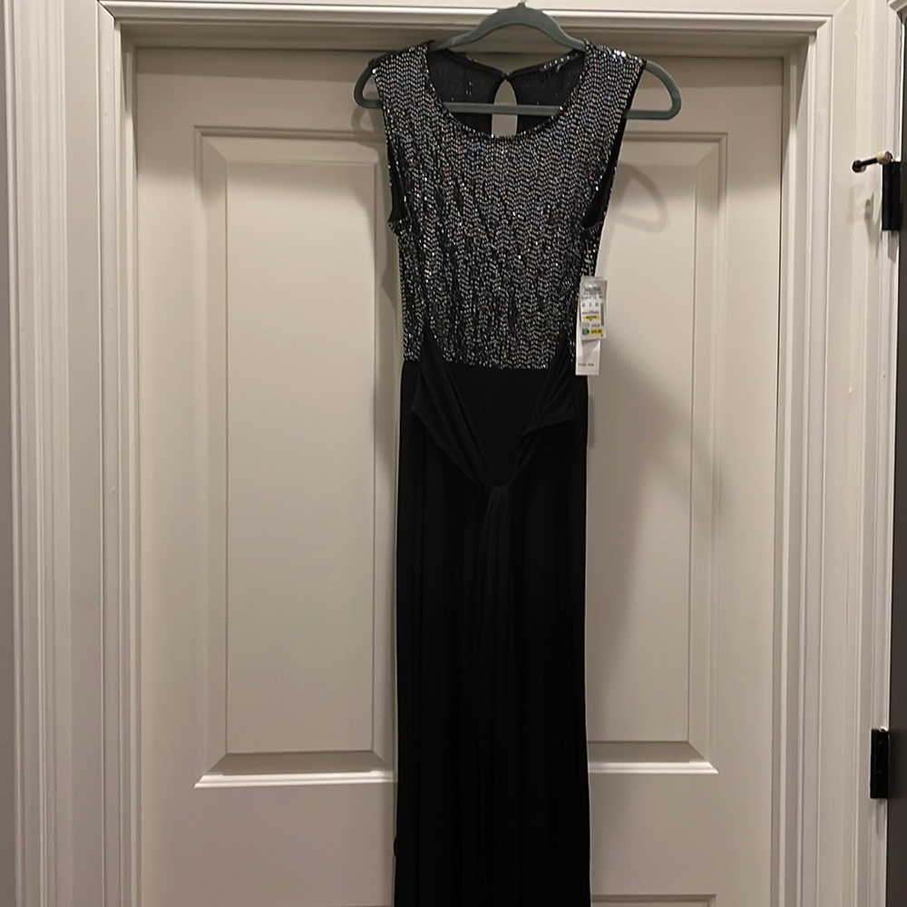 NWT Tiana B Black jumpsuit w/shimmery top, Size M